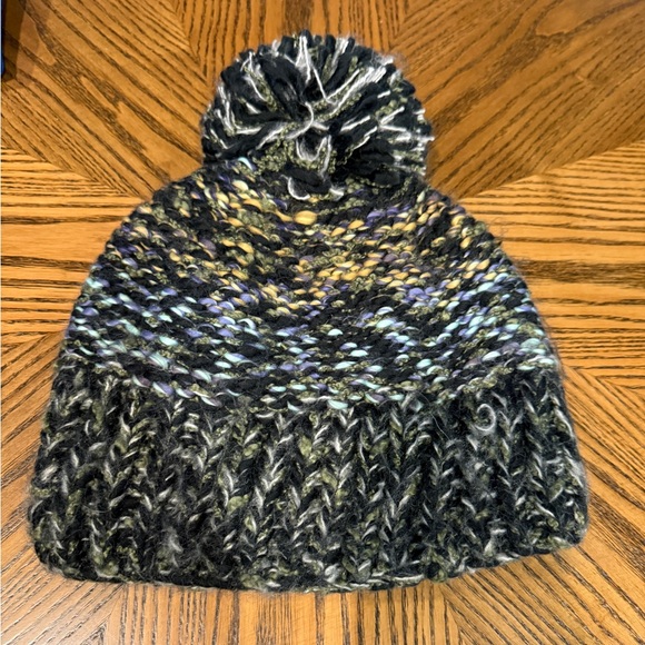 Turtles stocking cap. Great condition, barely worn. - Picture 2 of 4